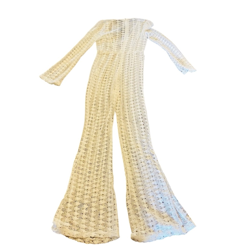 PrettyLittleThing Beach White Crochet Jumpsuit NWT - Picture 6 of 15